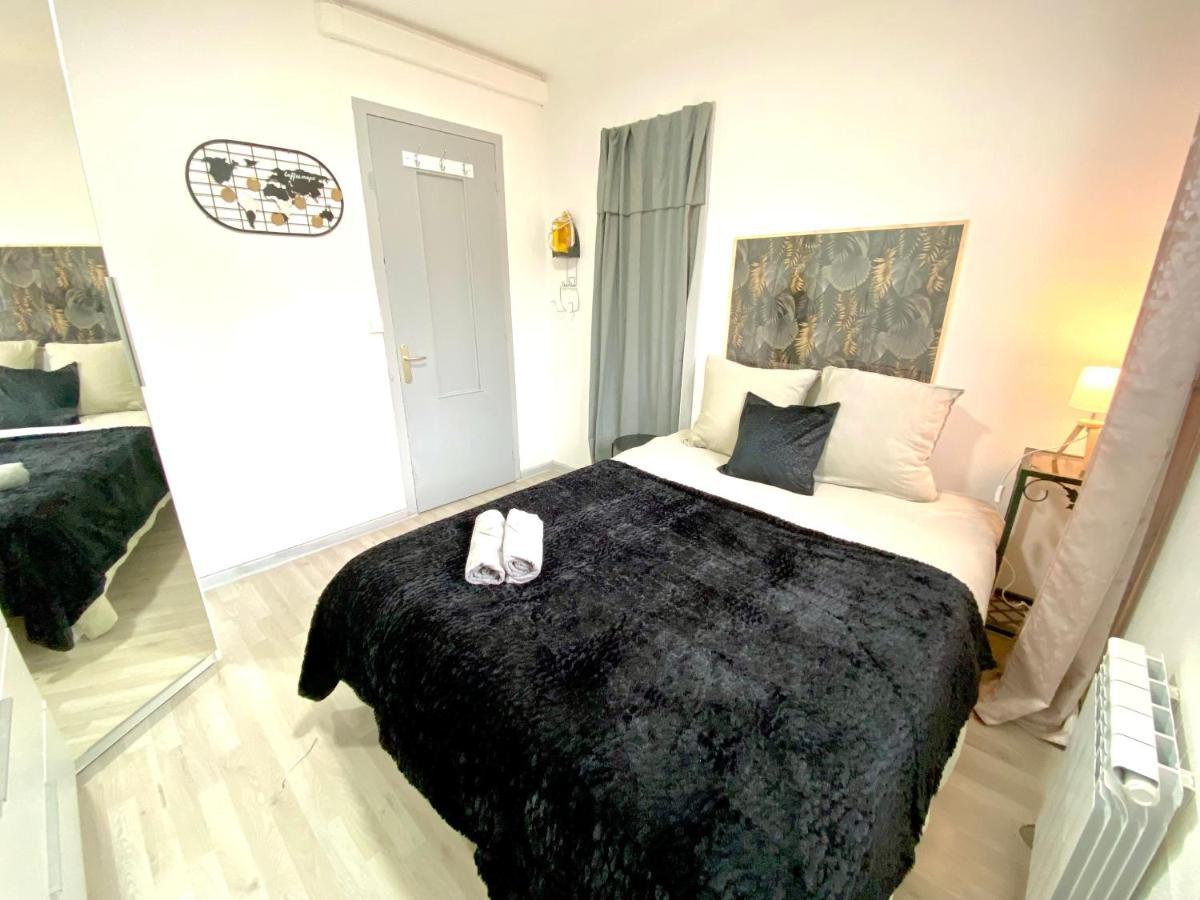 Le Cafe Charmant, Appartement Dans Immeuble Avec Parking Barriere, Balcon 拉尔布莱斯尔 外观 照片